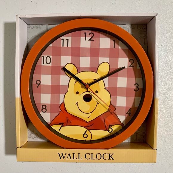 Disney Winnie the Pooh Analog Wall Clock-New in Box - Picture 5 of 5